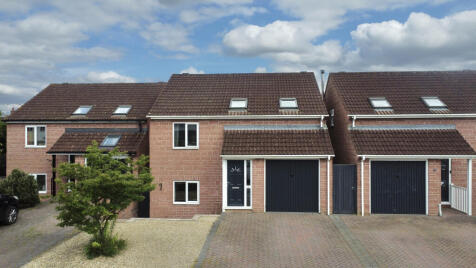 Four Acre Mead, Bishops Lydeard, Taunton