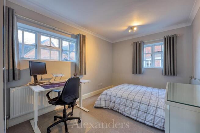 16 Swithland Court-14.jpg