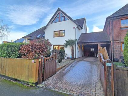 Brook Avenue, New Milton, Hampshire, BH25