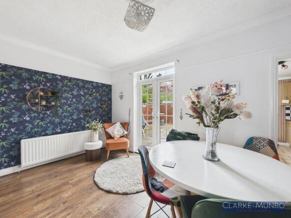 3 bed Semi-Detached for sale Image 6