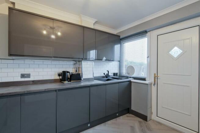 006-11 Dimsdale Crescent, Wishaw ML2 8DR.jpg