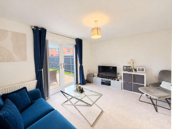 Juniper Road , Goscote, Walsall photo 3