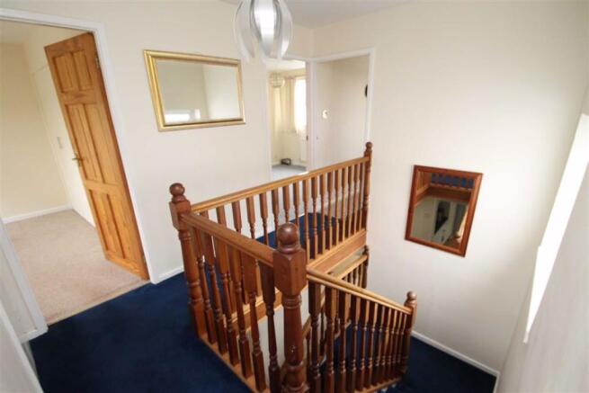 FIRST FLOOR LANDING