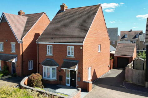Darwin Drive, Biggleswade, SG18 8GD