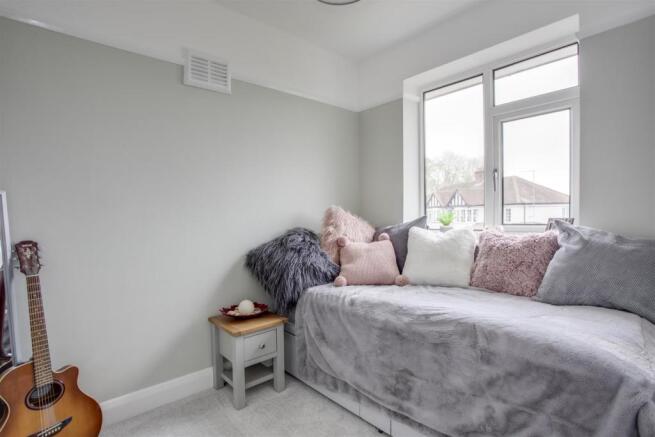 89 Westover Road Bedroom 3.jpg