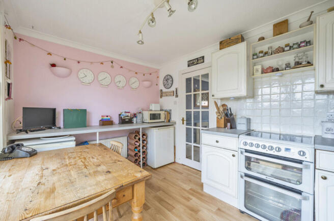 Kitchen/Breakfast Rm