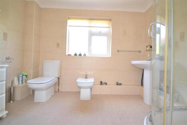 En Suite B1