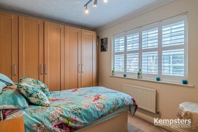 Bedroom 4.jpg