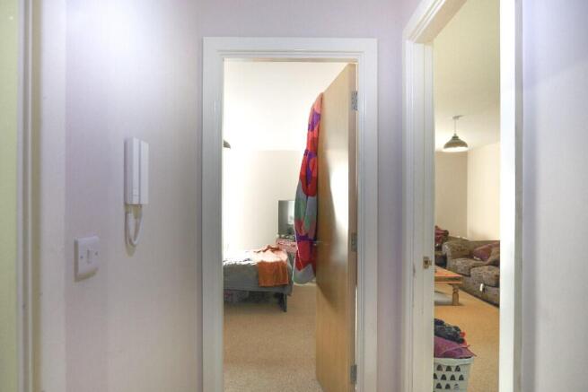 1 bed Flat for sale Image 12