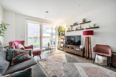 Bollo Lane, Acton, W3 8UQ