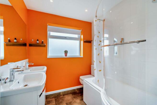 8544092-interior16-800.jpg