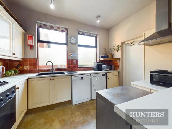 10 bed Not Specified for sale Image 6