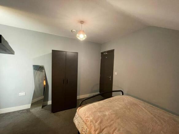 Room 5 (1)