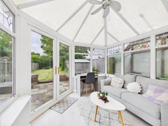 3 bed Terraced for sale Image 8