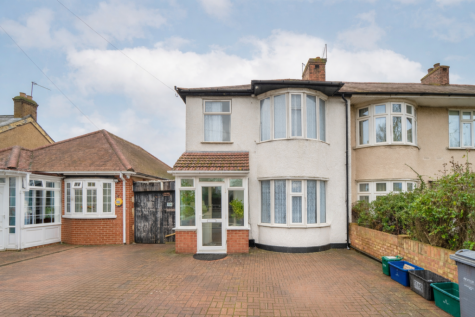 Wellington Road South, Hounslow, TW4 5JX
