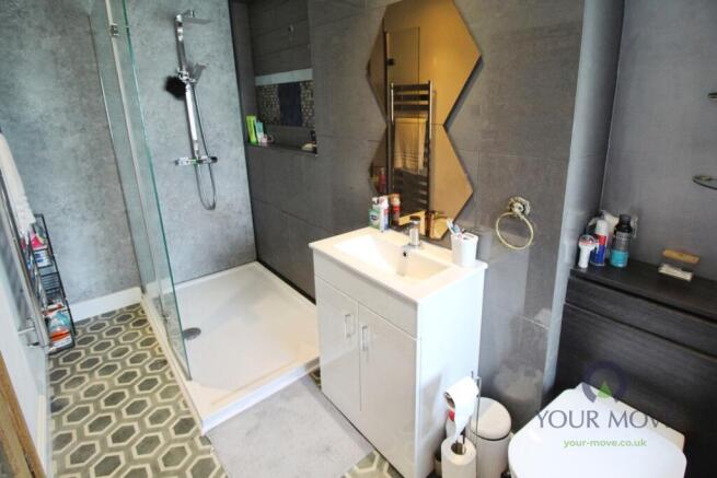 3 bed Terraced for sale Image 8