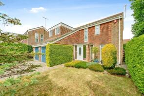 19, Normanhurst Close, Three Bridges, Crawley RH10 1YL