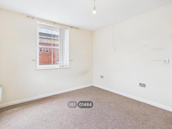 2 bed Apartment to rent Image 11