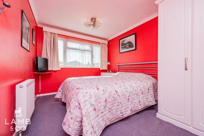 Pyesand-Frinton-on-Sea-detached-house-DSC_2498.jpg