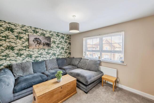 4 bed Terraced for sale Image 5