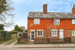 1, Hollands Row, High Street, Flimwell TN5 7PE
