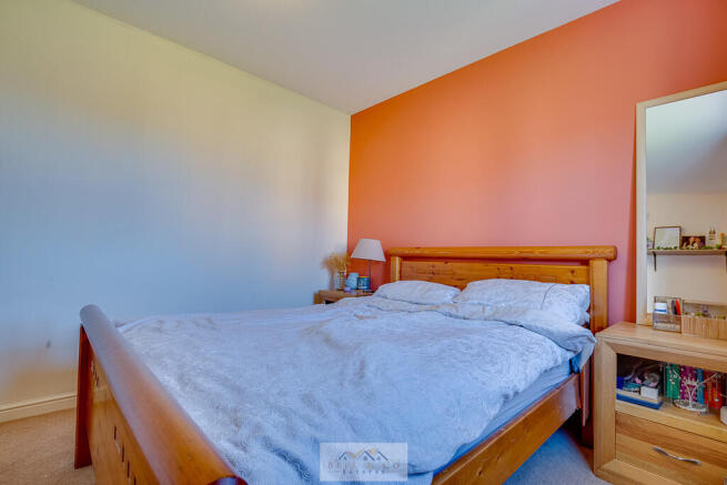 Bedroom 1.3