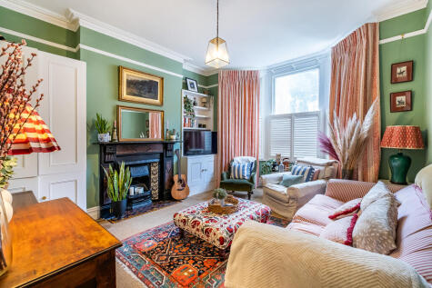 Saltram Crescent, London, W9