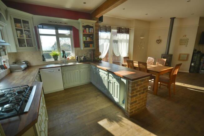 Kitchen/lifestyle room