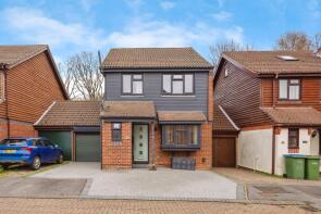 11, Whinchat Close, Fareham PO15 6LR