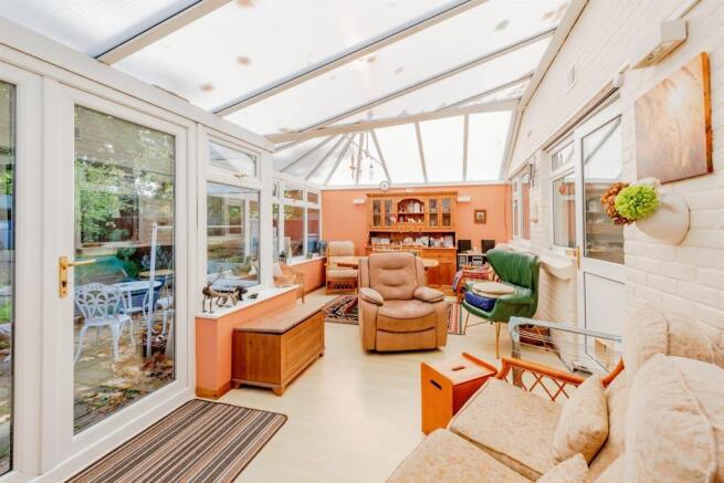 Conservatory / Dining Room