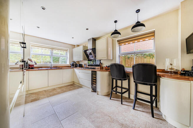 13623571168e5184fb8b2b