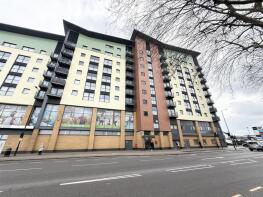 83, Methven Court, The Broadway, Edmonton N9 0TP
