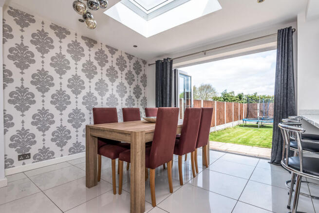 Kitchen/Family Room