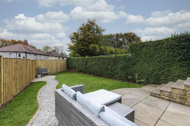 3 bed Semi-Detached for sale Image 4