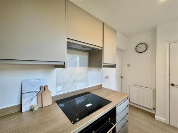 2 bed Terraced for sale Image 10
