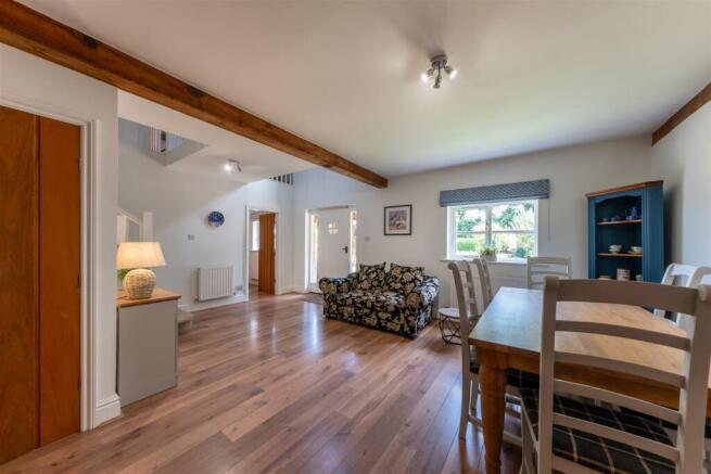 Oakley Barns-017.jpg