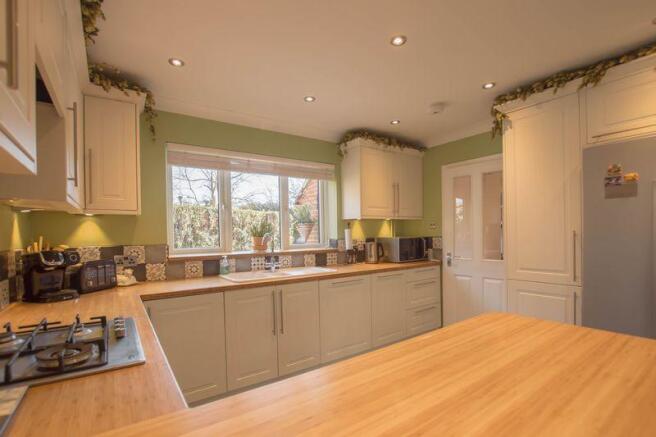 Kitchen1