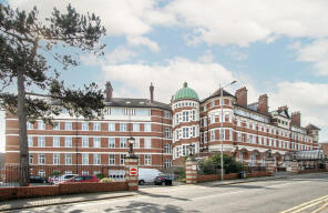 3, Burlington Mansions West, Owls Road, Bournemouth BH5 1AD