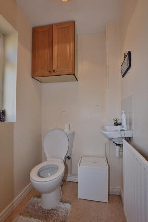3 bed Detached Bungalow for sale Image 11