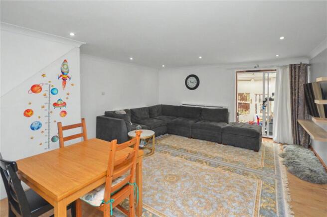 3 bed End of Terrace for sale Image 4
