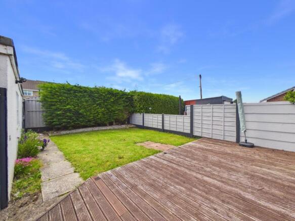 3 bed Semi-Detached Bungalow for sale Image 11