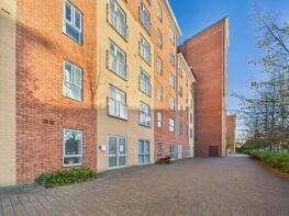 Flat 28, Basing House, Moulsford Mews, Reading RG30 1ES