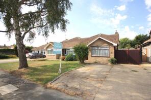 40, College Crescent, Oakley HP18 9RA