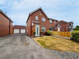 8, Woodlands Close, Barlby, Selby YO8 5XQ
