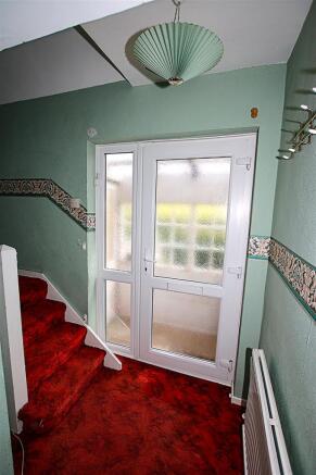 Entrancehallway.jpg