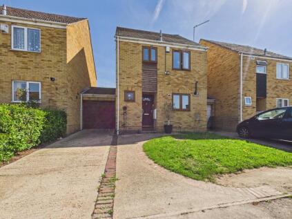 Rochfords Gardens, Slough, Berkshire, SL2