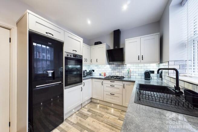 KITCHEN-DINER