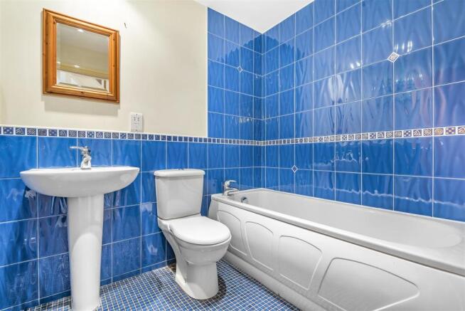 HOUSE BATHROOM