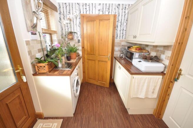 4 Trem Y Cwm, Llangynnin, St Clears, Carmarthen SA33 4JQ Photo 6