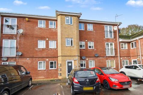 Langdale Grove, Corby, NN17 2DG